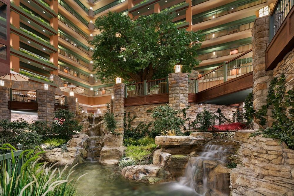 Chateau On The Lake Resort Spa And Convention Center Branson Extérieur photo