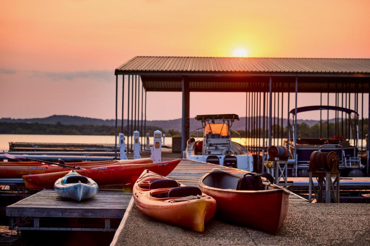 Chateau On The Lake Resort Spa And Convention Center Branson Extérieur photo