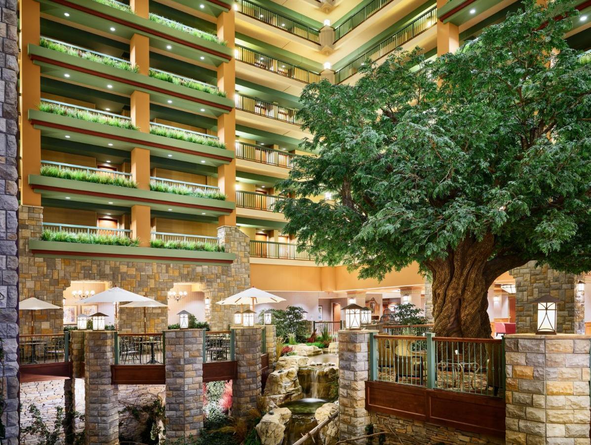Chateau On The Lake Resort Spa And Convention Center Branson Extérieur photo