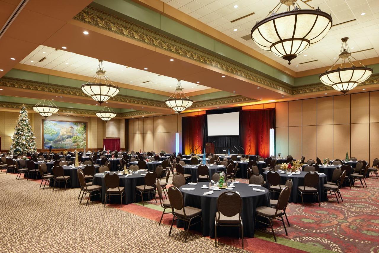 Chateau On The Lake Resort Spa And Convention Center Branson Extérieur photo
